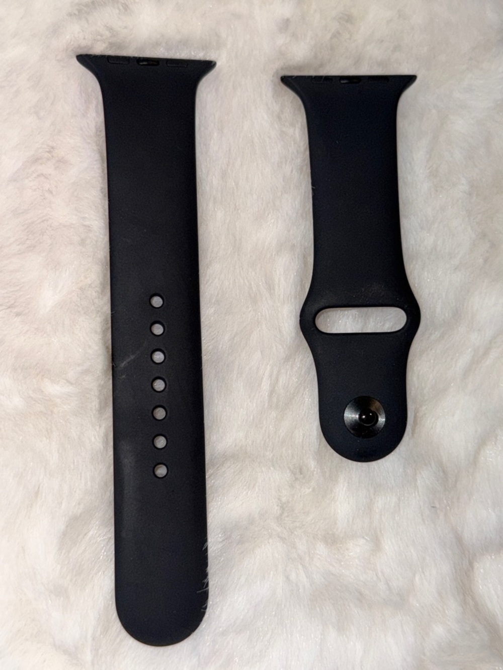 Apple Black Silicone Smartwatch Band - Two-Piece Replacement